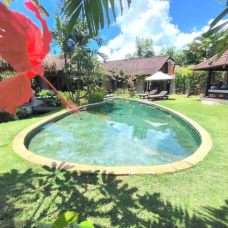 Villa Plawa Asri Seminyak Esterno foto