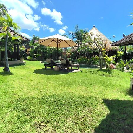 Villa Plawa Asri Seminyak Esterno foto