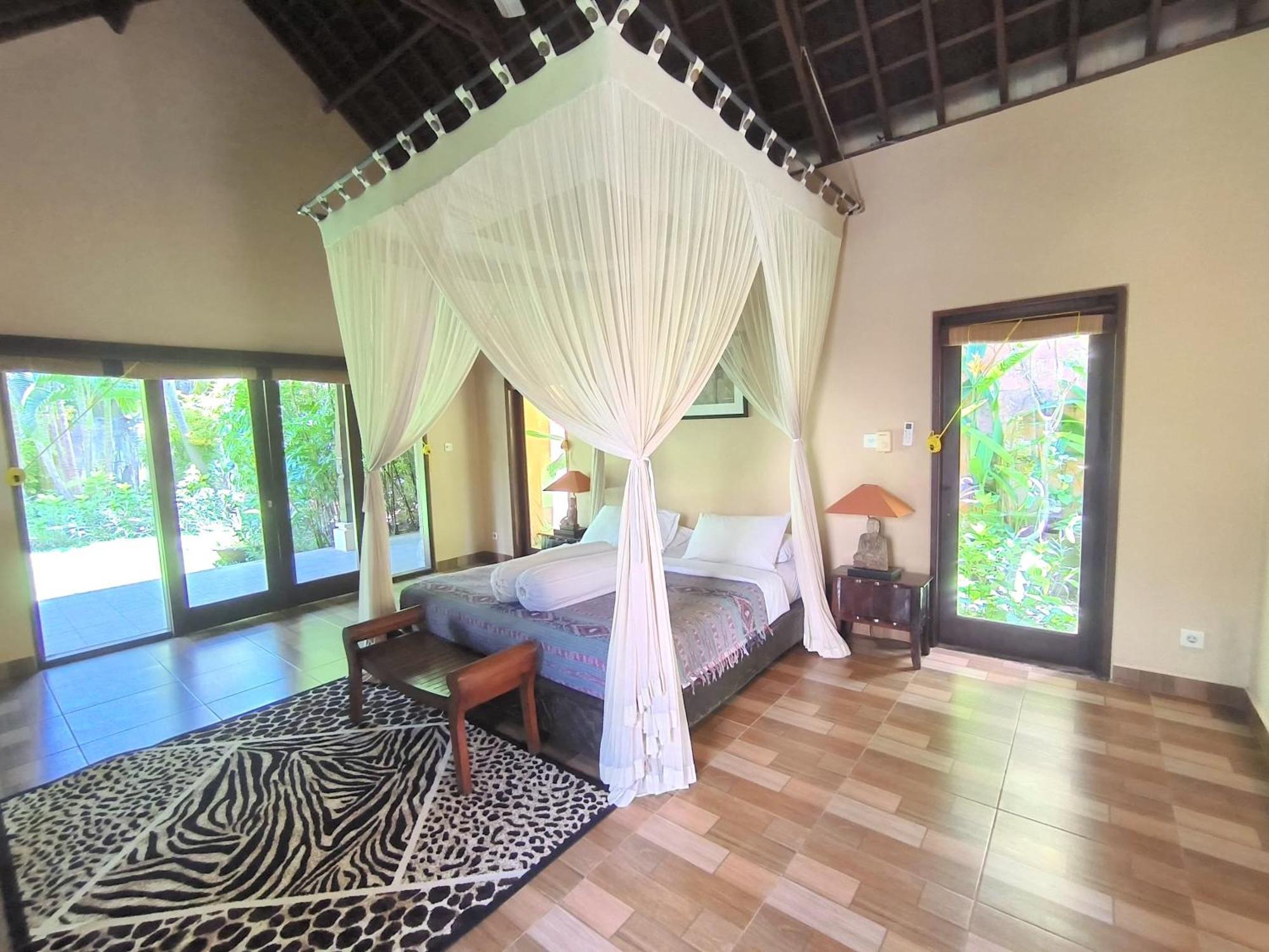 Villa Plawa Asri Seminyak Esterno foto