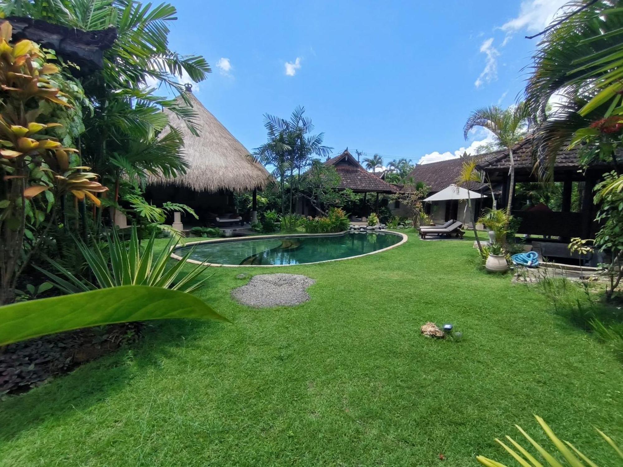 Villa Plawa Asri Seminyak Esterno foto