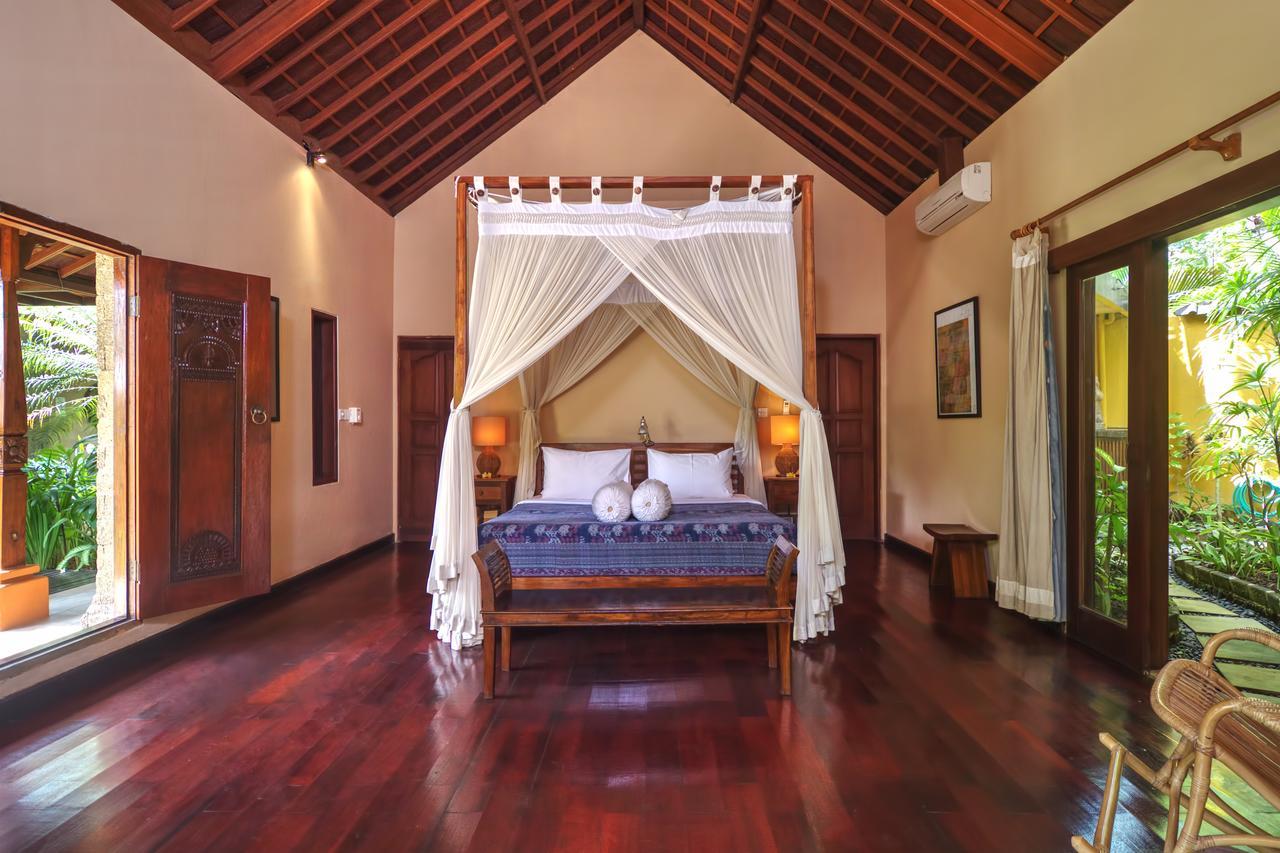 Villa Plawa Asri Seminyak Esterno foto