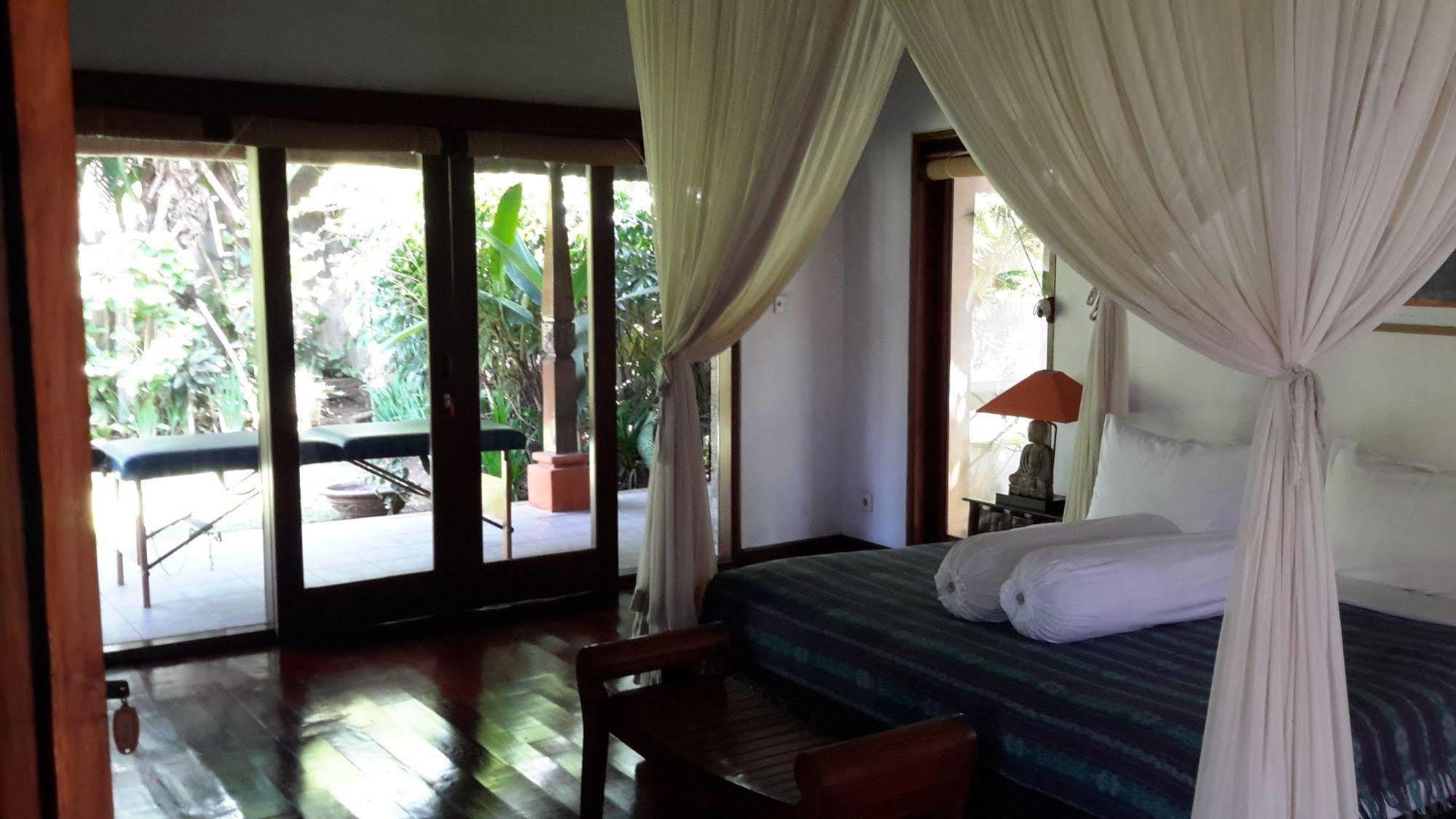 Villa Plawa Asri Seminyak Esterno foto