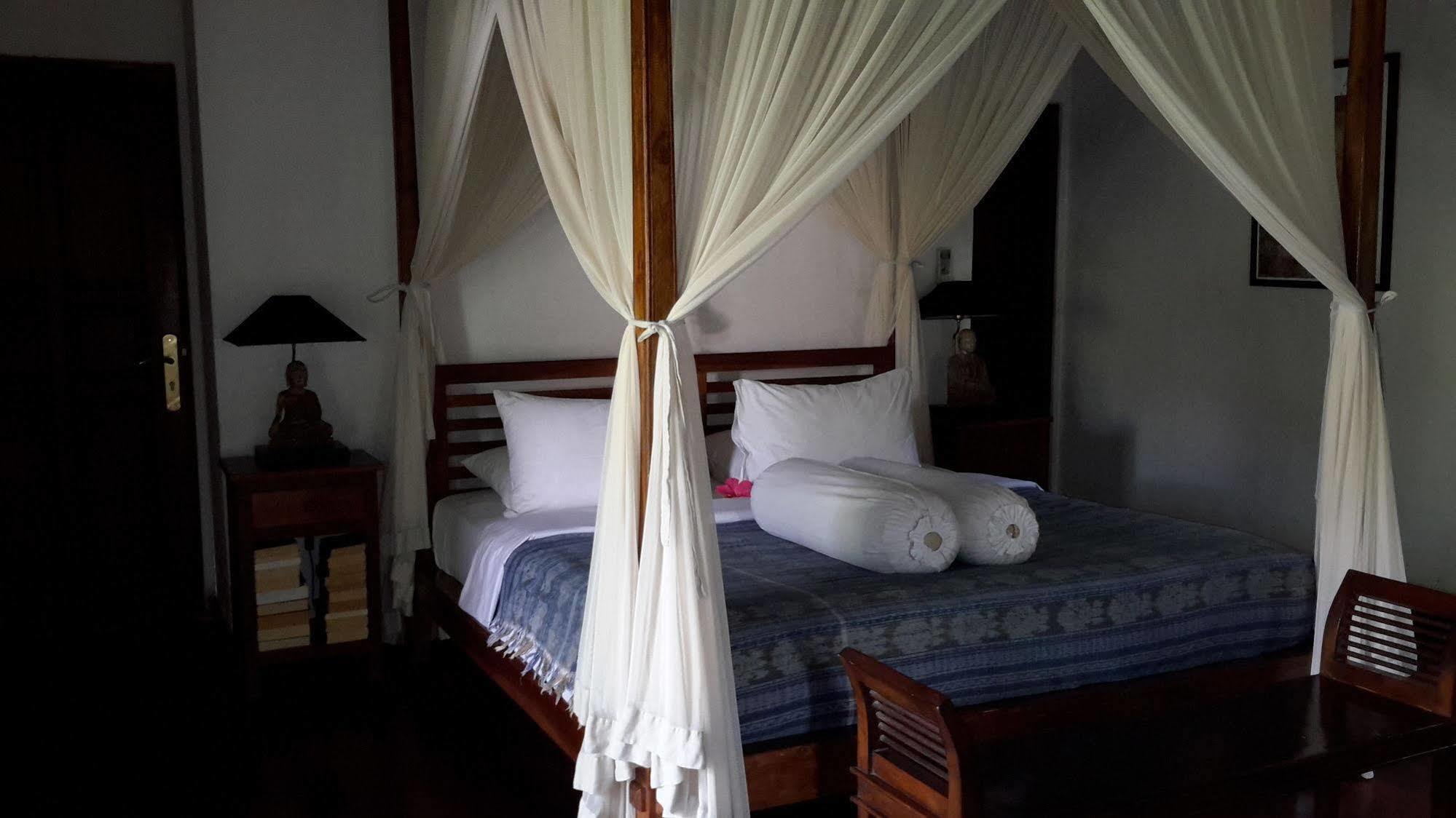 Villa Plawa Asri Seminyak Esterno foto